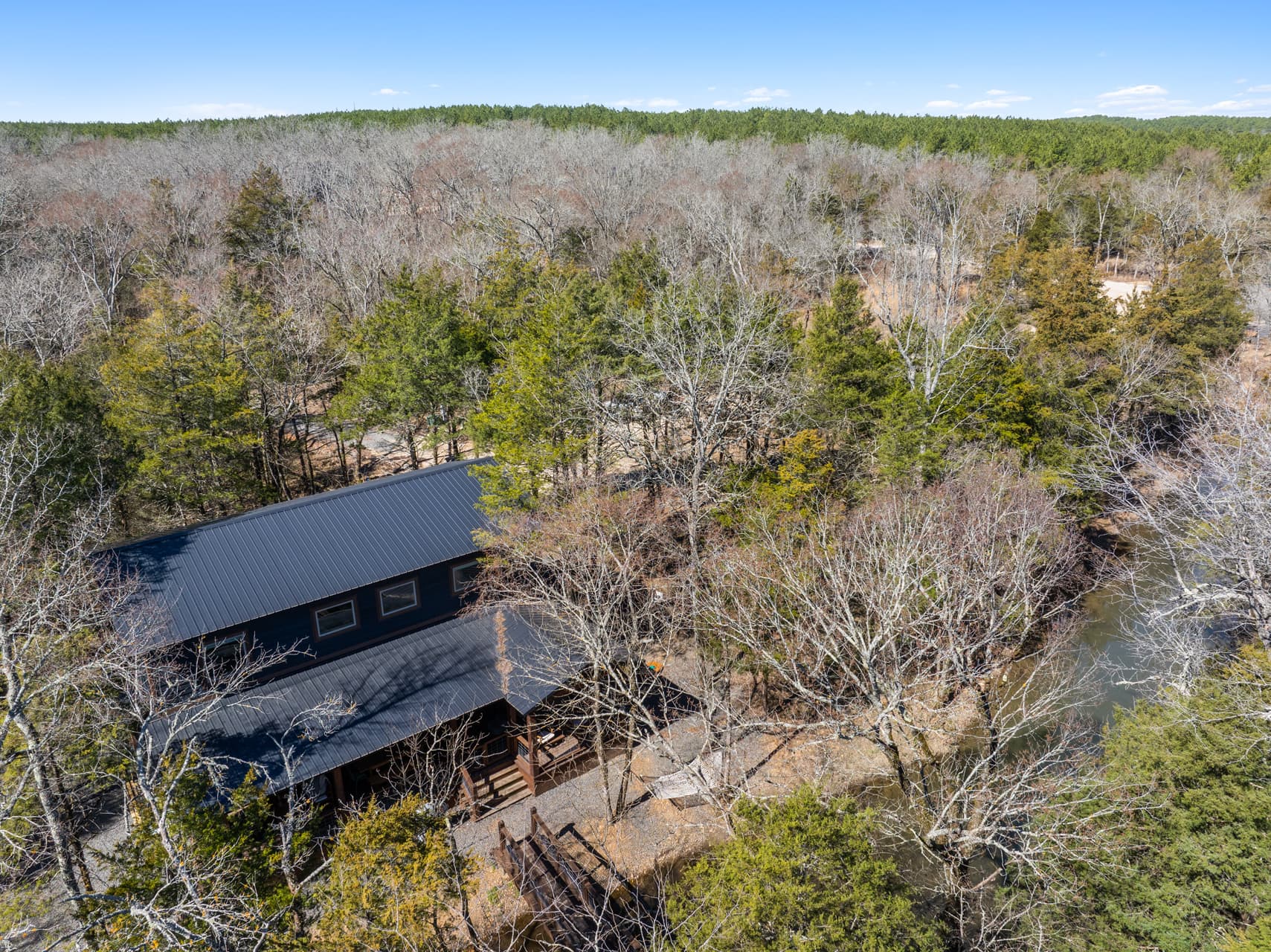 Outdoor & Creek photo 2