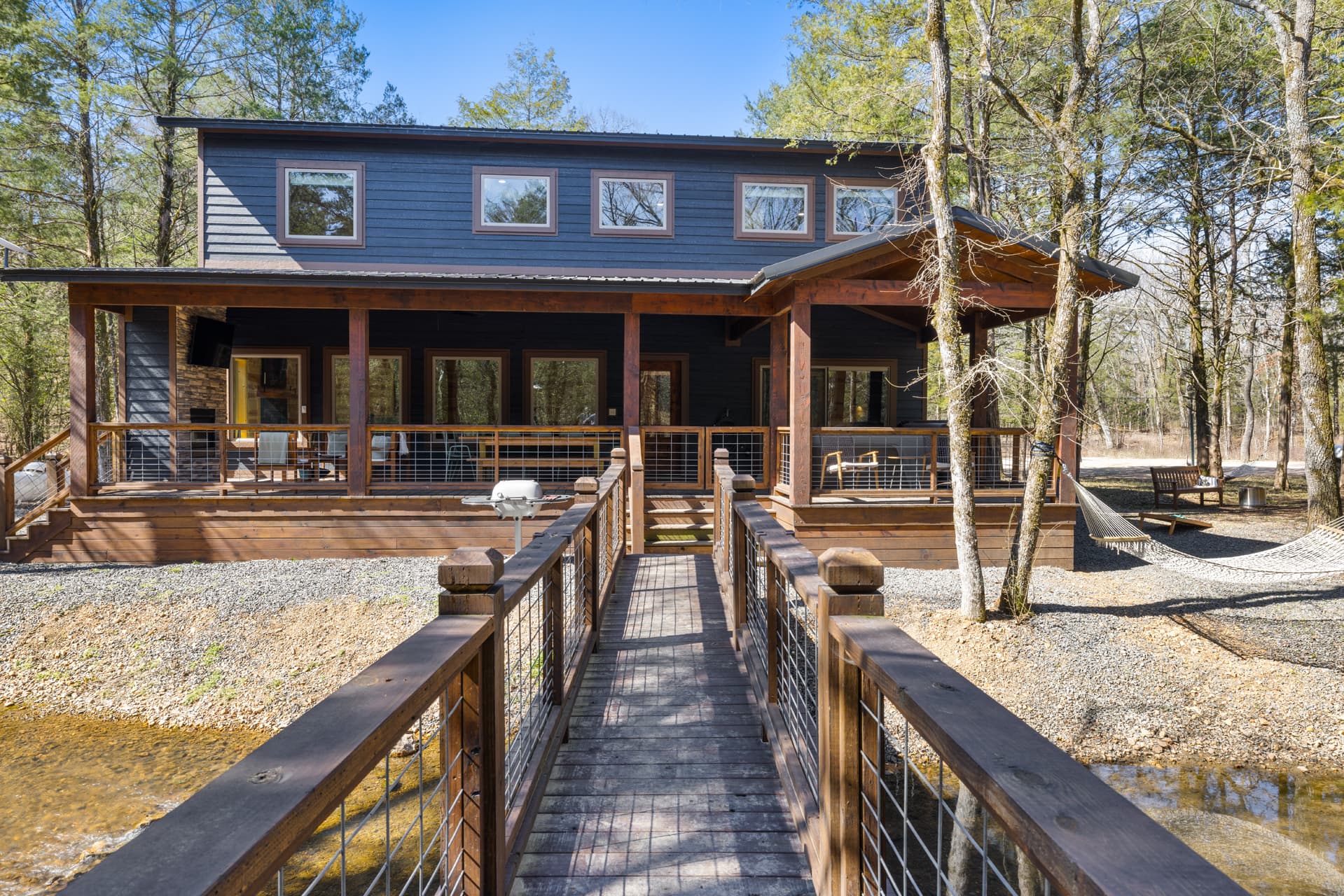 Outdoor & Creek photo 14