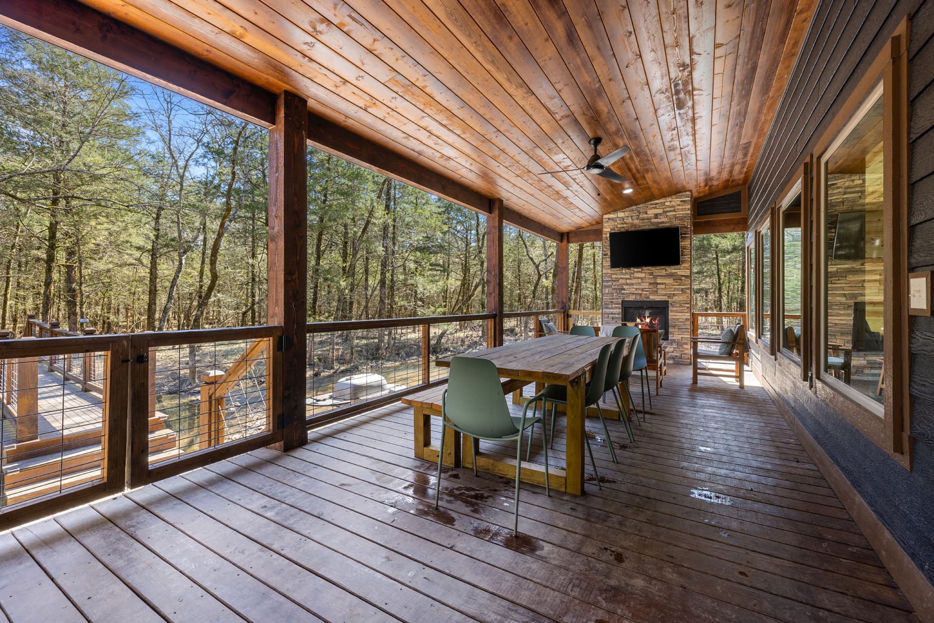 Outdoor & Creek photo 18